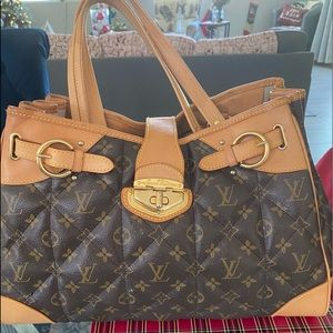 Rare Etoile Louis Vuitton shoulder bag pre 1982.In good shape. used three times